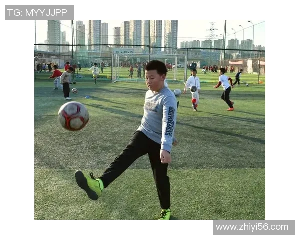 鞠进足球:探索中国足球的未来发展与青训体系的创新之路